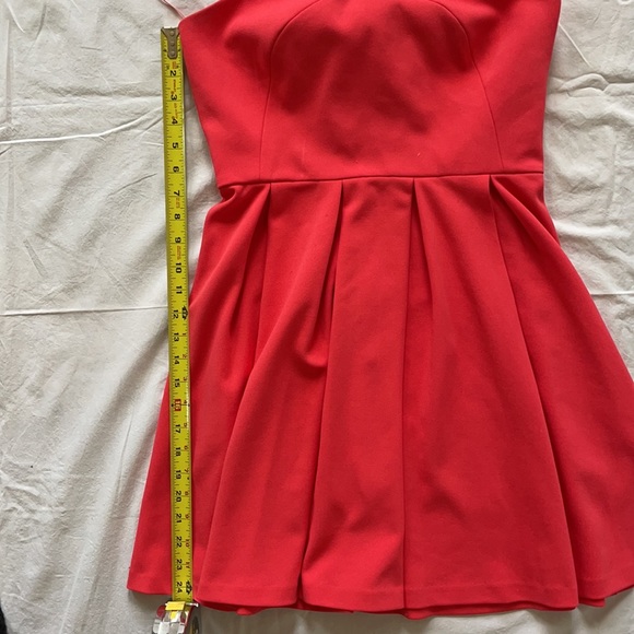 Pink Sundress - Picture 2 of 5